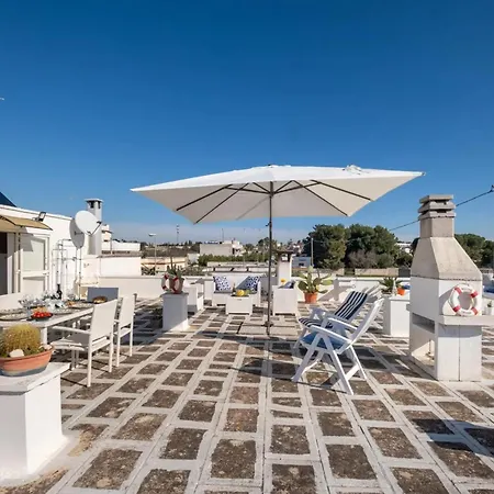 In House - Relais Torre Chianca With Climate, Parking, Wi-fi Panoramic Rooftop Guest house