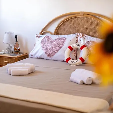 In House - Relais Torre Chianca With Climate, Parking, Wi-fi Panoramic Rooftop Guest house *